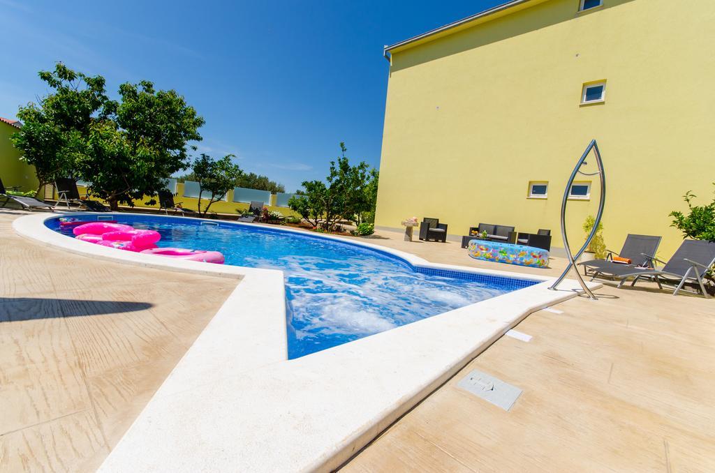 Apartments Petra Trogir Exterior photo