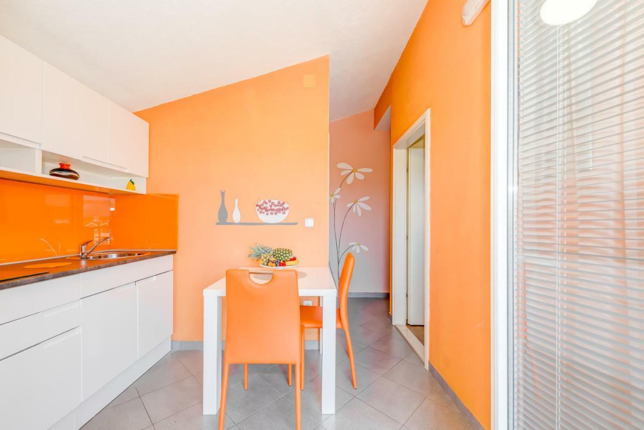 Apartments Petra Trogir Exterior photo